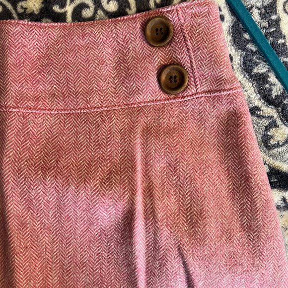Lilly Pulitzer size 4 wool skirt with side wooden buttons side zip - Picture 1 of 6